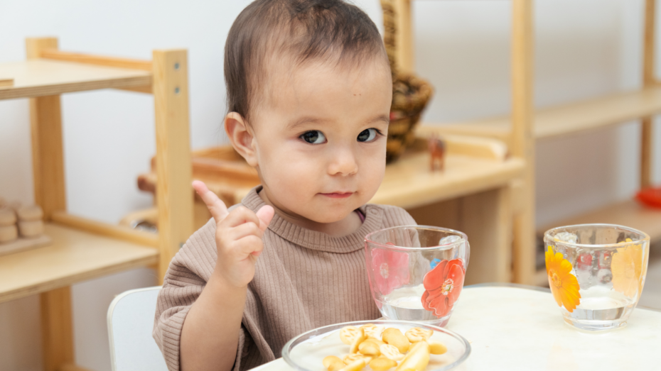 Help! Mijn kind loopt steeds weg van tafel tijdens het eten – wat nu?